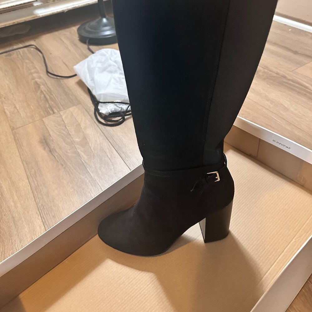 Lauren Conrad Knee High Black Boots - Picture 4 of 6